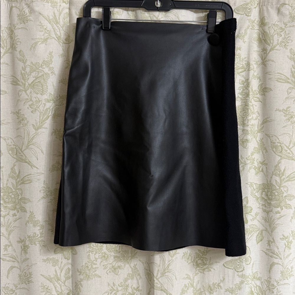 Milano Black Skirt